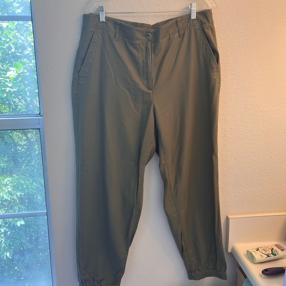 Talbots Pants - TALBOTS Army Green Jogger Style Trousers